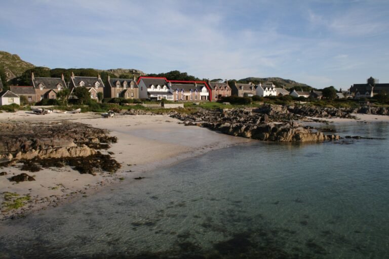 Historic Argyll Hotel on Isle of Iona brought to market for £1.37m